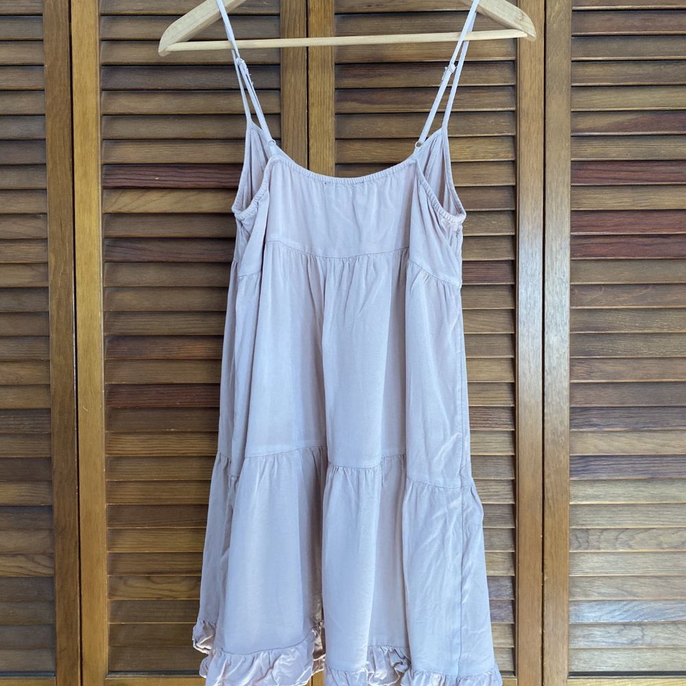 American Eagle Ruffle Tank - Picture 2 of 3